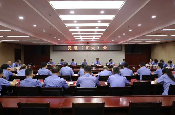 南昌市院召开党组（扩大）会学习贯彻第十九次全省检察工作会议精神